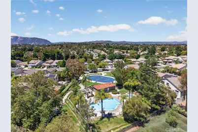 32222 Corte Gardano, Temecula, CA 92592 - Photo 7