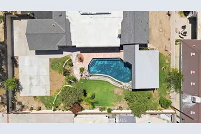 3151 Pepper Tree, San Bernardino, CA 92404 - Photo 15