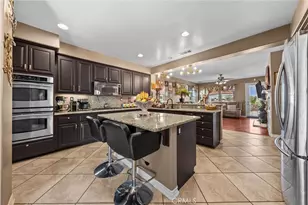 27488 Murrieta Oaks Ave, Murrieta, CA 92562 - Photo 17