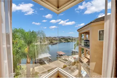 22166 W San Joaquin Drive, Canyon Lake, CA 92587 - Photo 15