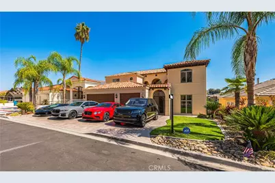 22166 W San Joaquin Drive, Canyon Lake, CA 92587 - Photo 9