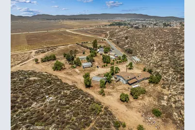 2100 S State, Hemet, CA 92543 - Photo 59