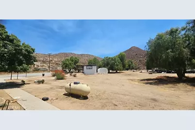 2100 S State, Hemet, CA 92543 - Photo 55