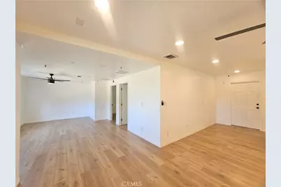 2100 S State, Hemet, CA 92543 - Photo 21