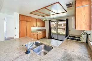 1502 Remembrance Dr, Perris, CA 92571 - Photo 11