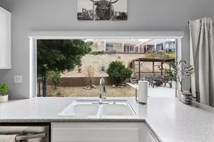 943 Torino, San Jacinto, CA 92583 - Photo 23