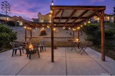 943 Torino, San Jacinto, CA 92583 - Photo 5