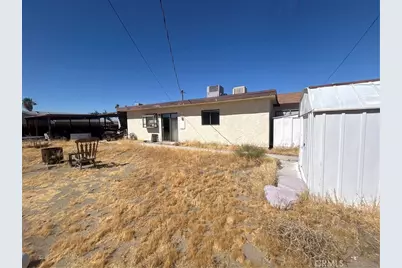 37111 Torres, Barstow, CA 92311 - Photo 17