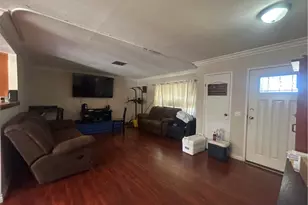 37111 Torres, Barstow, CA 92311 - Photo 7