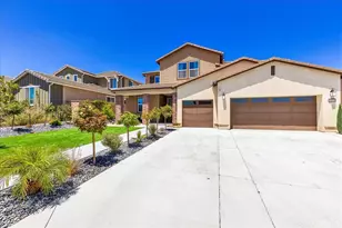 30819 Mountain Ash Cir, Menifee, CA 92584 - Photo 5