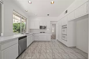 31895 Via Cordoba, Temecula, CA 92592 - Photo 13