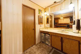 725 W Thornton, Hemet, CA 92543 - Photo 27