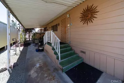 725 W Thornton #68, Hemet, CA 92543 - Photo 9