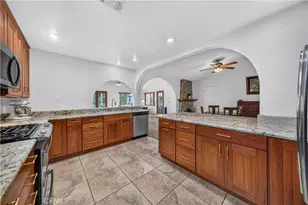 1311 Cadwell Ct, Riverside, CA 92506 - Photo 17