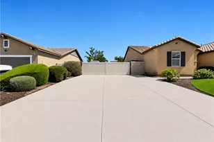31745 Livingston, Menifee, CA 92584 - Photo 3