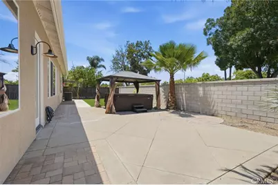 31870 Eureka, Winchester, CA 92596 - Photo 9