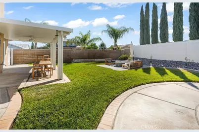 1316 Alabaster, Hemet, CA 92545 - Photo 9