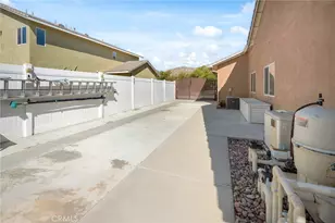 1316 Alabaster, Hemet, CA 92545 - Photo 43