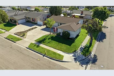 1484 W Maxzim Avenue, Fullerton, CA 92833 - Photo 3