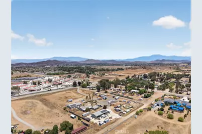 31507 Walsh, Menifee, CA 92584 - Photo 5