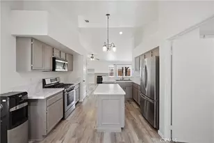 31565 Hamburg Cir, Winchester, CA 92596 - Photo 9