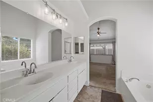 31565 Hamburg Cir, Winchester, CA 92596 - Photo 17
