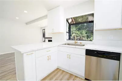 41614 Zinfandel, Temecula, CA 92591 - Photo 3