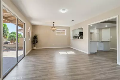 1825 Flame Tree, Hemet, CA 92545 - Photo 3