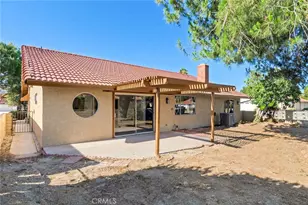 1825 Flame Tree, Hemet, CA 92545 - Photo 19