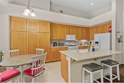 24700 24700 Corte Gambino, Murrieta, CA 92562 - Photo 13