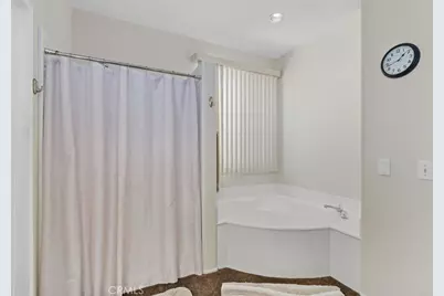 24700 24700 Corte Gambino, Murrieta, CA 92562 - Photo 27