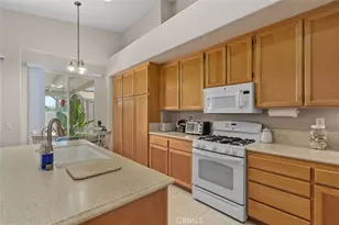 24700 24700 Corte Gambino, Murrieta, CA 92562 - Photo 15