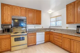 26541 Chambers Ave, Menifee, CA 92586 - Photo 19