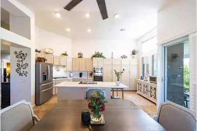 40494 Calle Lampara, Murrieta, CA 92562 - Photo 9