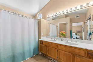 31008 Dulce Ct, Temecula, CA 92592 - Photo 17