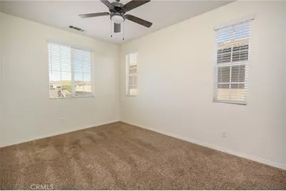 41005 Crimson Pillar Lane, Lake Elsinore, CA 92532 - Photo 13
