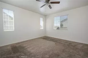 41005 Crimson Pillar Ln, Lake Elsinore, CA 92532 - Photo 19