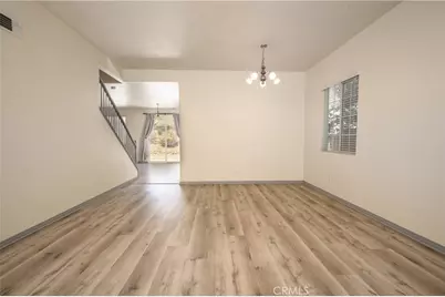 41005 Crimson Pillar Lane, Lake Elsinore, CA 92532 - Photo 5