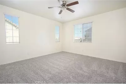 41005 Crimson Pillar Lane, Lake Elsinore, CA 92532 - Photo 13
