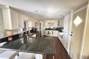 31130 S General Kearny Rd, Temecula, CA 92591 - Photo 13