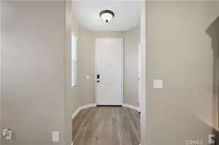 40740 Clancy Ct, Murrieta, CA 92562 - Photo 3