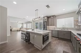 40740 Clancy Ct, Murrieta, CA 92562 - Photo 15