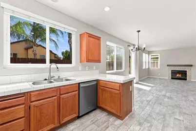 39785 Naples, Murrieta, CA 92563 - Photo 25