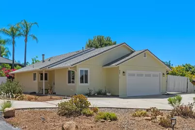 985 N Main, Fallbrook, CA 92028 - Photo 1
