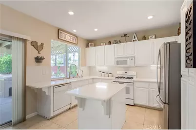 42904 Via Alhama, Temecula, CA 92592 - Photo 9