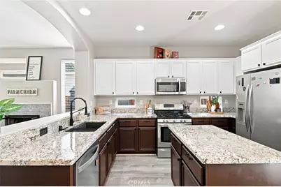 30108 Hardrock, Menifee, CA 92585 - Photo 9