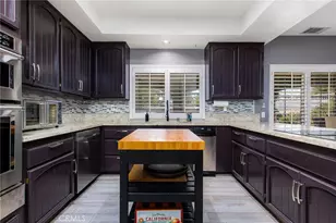 29467 Stampede, Canyon Lake, CA 92587 - Photo 17