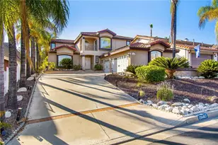29467 Stampede, Canyon Lake, CA 92587 - Photo 3