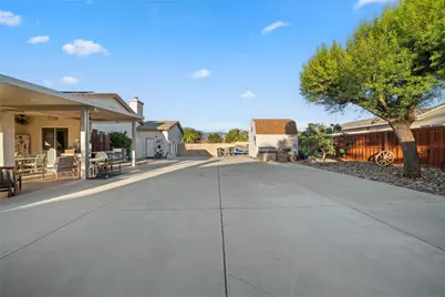 729 Smith, Hemet, CA 92544 - Photo 49