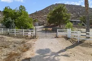 30876 Epiplaneia, Winchester, CA 92596 - Photo 3